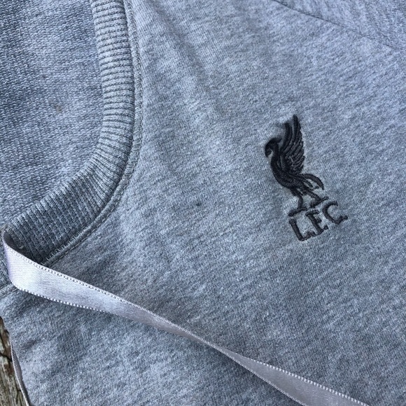 Liverpool Football Club top - Picture 7 of 16